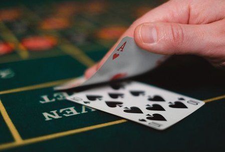 game Kubet Baccarat